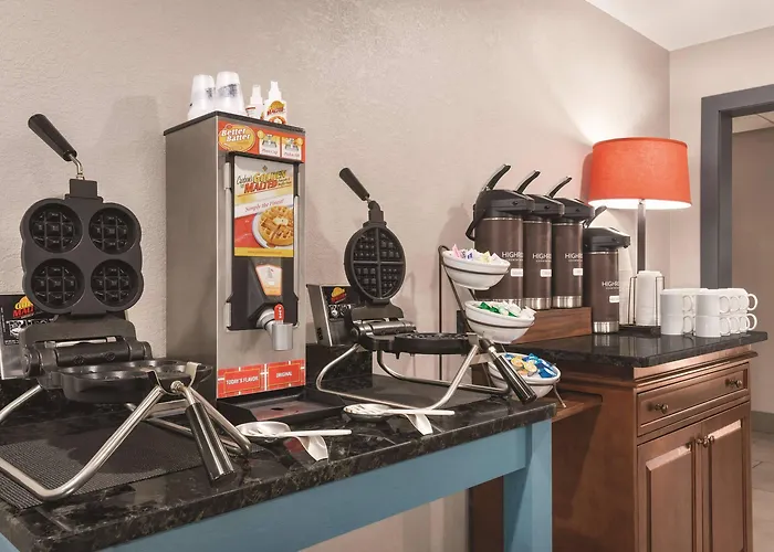 Country Inn & Suites By Radisson, Cottage Grove, Mn
